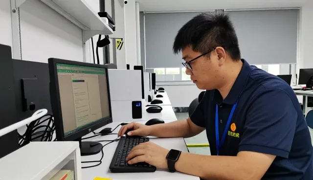 丞赞智能科技(上海)有限公司让全流程跟进应用更加简单